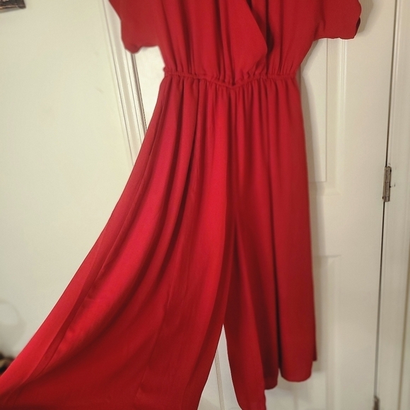 MODCLOTH Wide Leg Jumpsuit size XS Red NWT - Picture 14 of 16